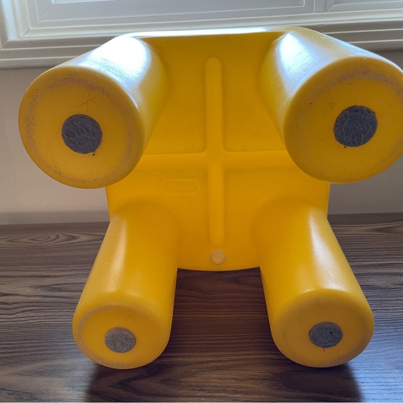 Vintage Little Tikes Yellow Chunky Chair Toddler CHILD SIZE Sturdy Plastic … - Picture 2 of 6